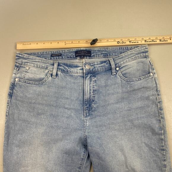 Talbots Simply Flattering Straight Leg Crop Jeans 16 Light Wash Blue Capri 37x26 - Picture 7 of 14